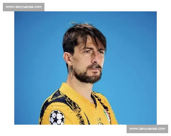 阿切尔比:钢铁防线铸就冠军信念,世俱杯拒绝度假式出征